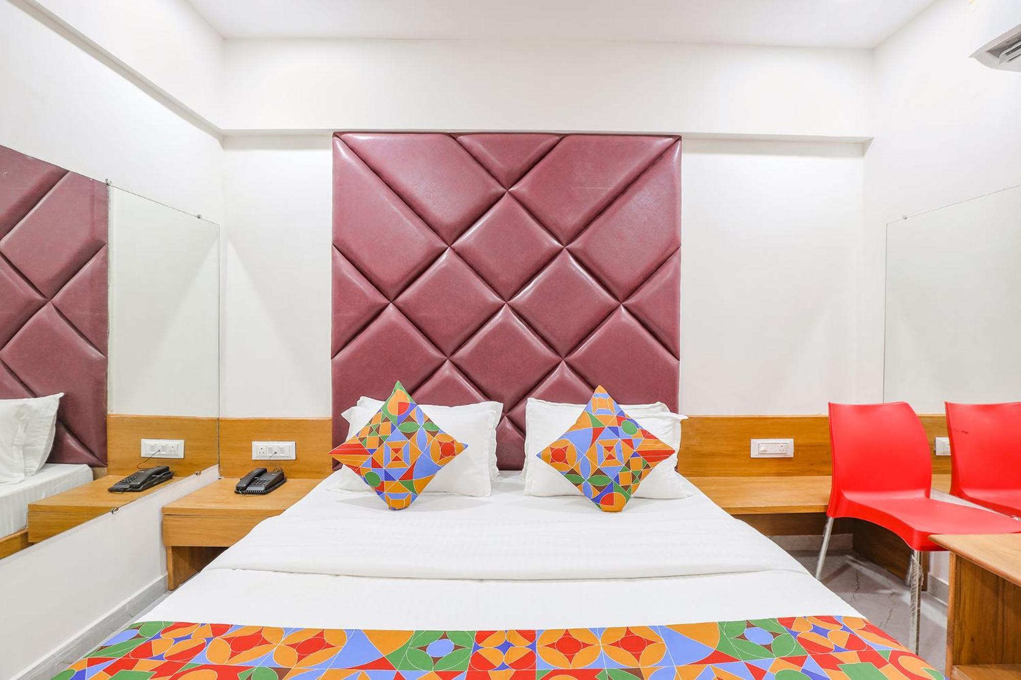 Fabhotel Crystal I - 甘地讷格尔 外观 照片