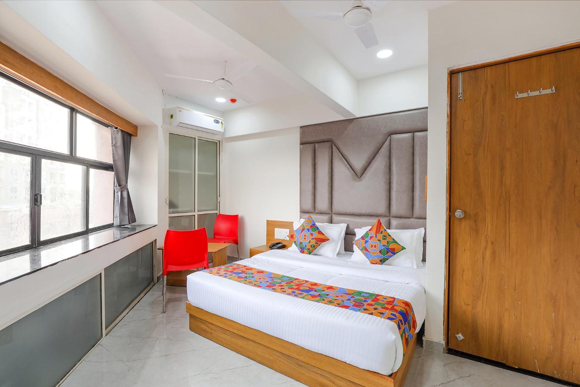 Fabhotel Crystal I - 甘地讷格尔 外观 照片